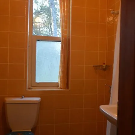 Konukevi Daphne House 2*