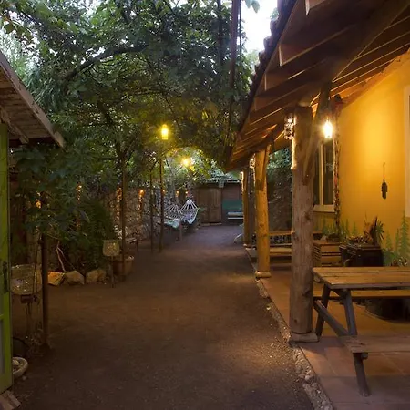 Daphne House Guest house 2*